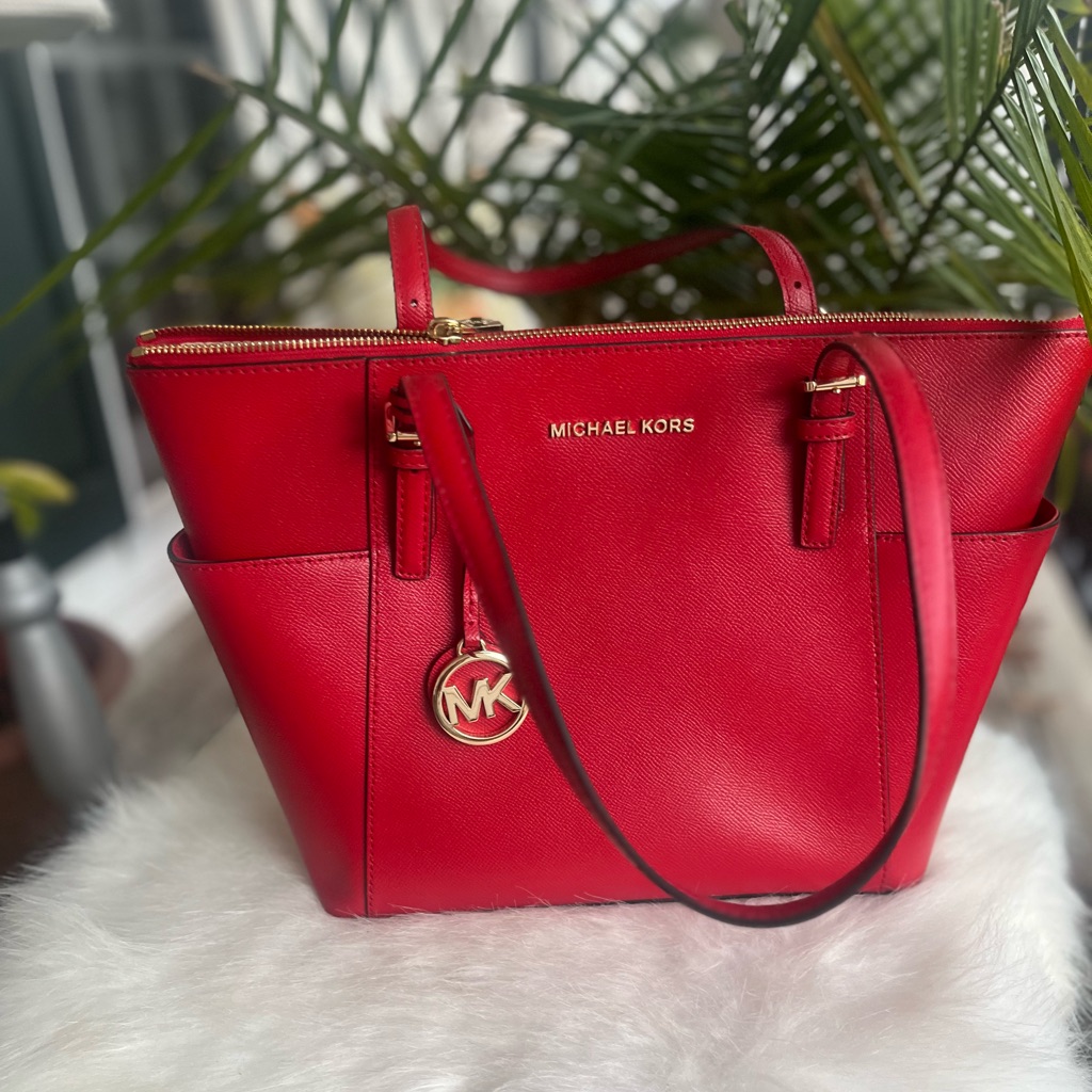 Michael Kors Charlotte Large Leather Tote, Red, Guc, Holiday, Travel, Pockets